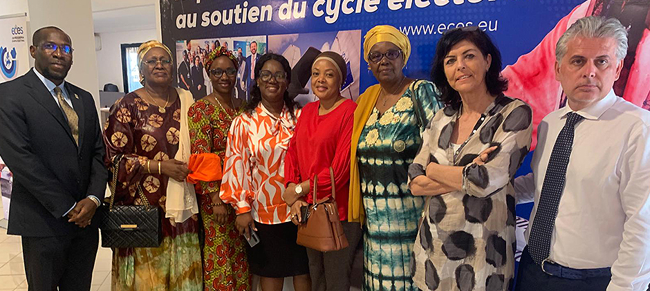 Renforcement du Leadership Féminin : Formation du Caucus des Femmes du CNT par ECES dans le Cadre du Projet PARD-Guinée