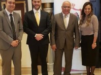 العضوات من اﻷحزاب السياسية
